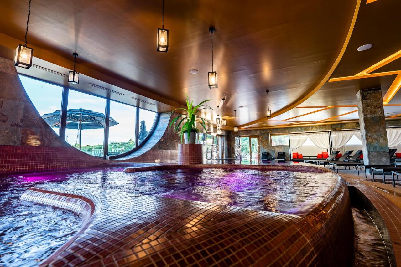 Allure Healthy Hotel & Spa Эгер Экстерьер фото