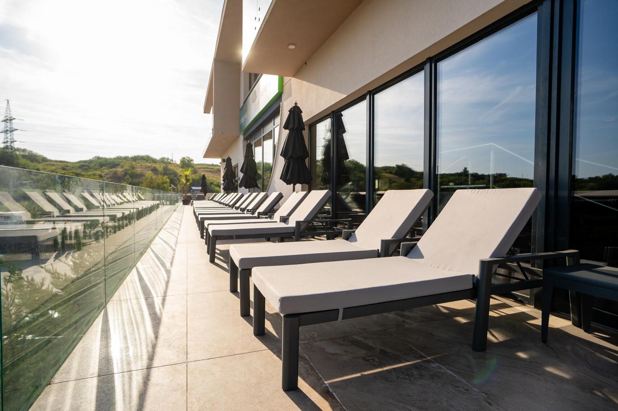 Allure Healthy Hotel & Spa Эгер Экстерьер фото